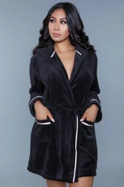 Be Wicked Alyssa Robe