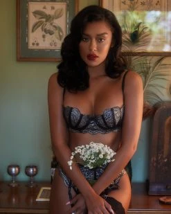 Roma Costume Metallic Bra & Garter Set LINGERIE